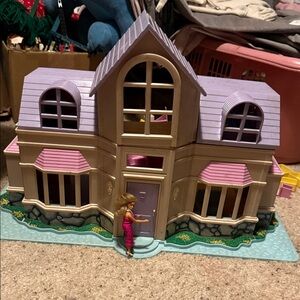 VINTAGE DREAM HOUSE Charming Dollhouse with Purple Roof